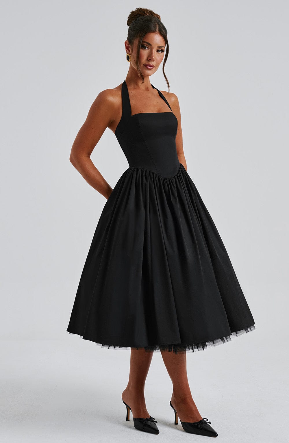 Lyra Női Esküvői Vendég Nyakpántos Midi Ruha Elegáns