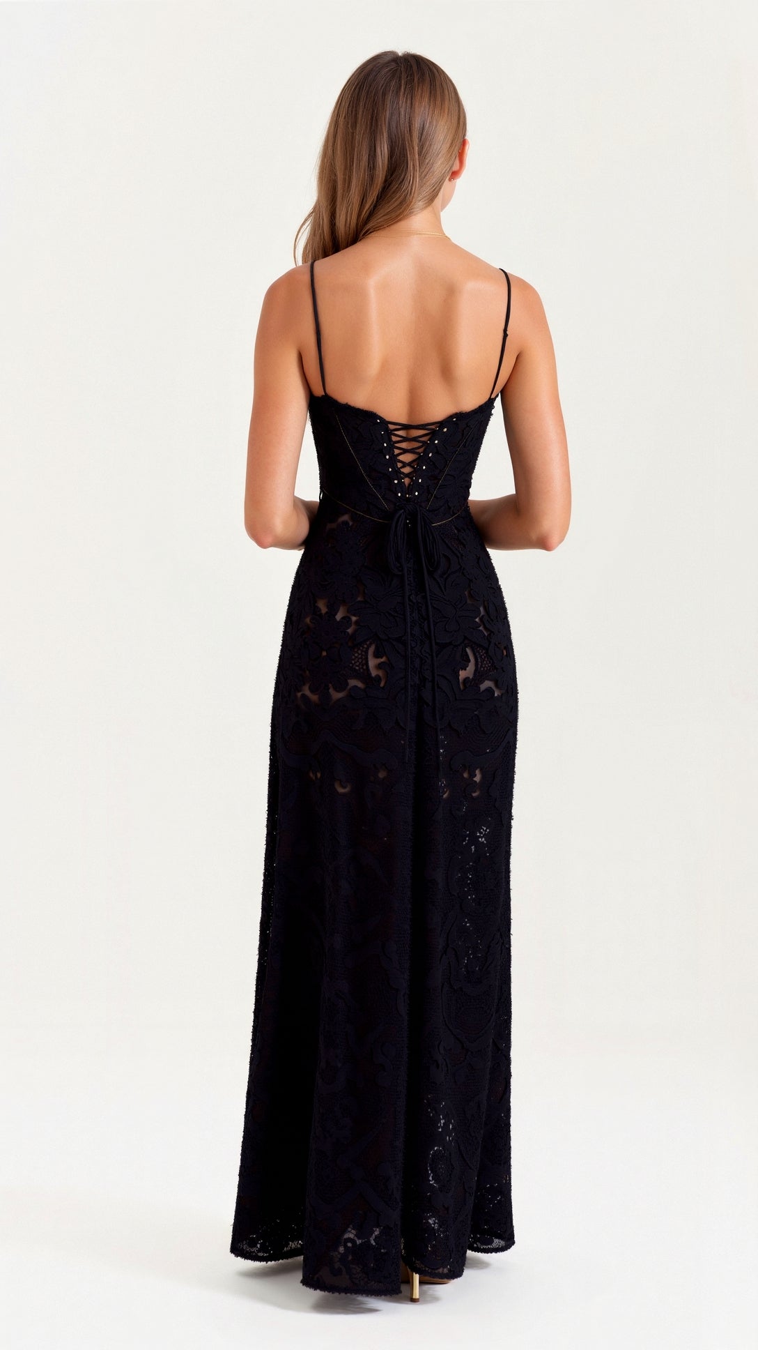 LuminaElegance Női Esküvői Vendég Slip Maxi Ruha Elegáns