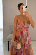 Luna Női Elegáns Pliszírozott Maxi Ruha Kecses Sziluettel Nyári Viseletre Tervezve
