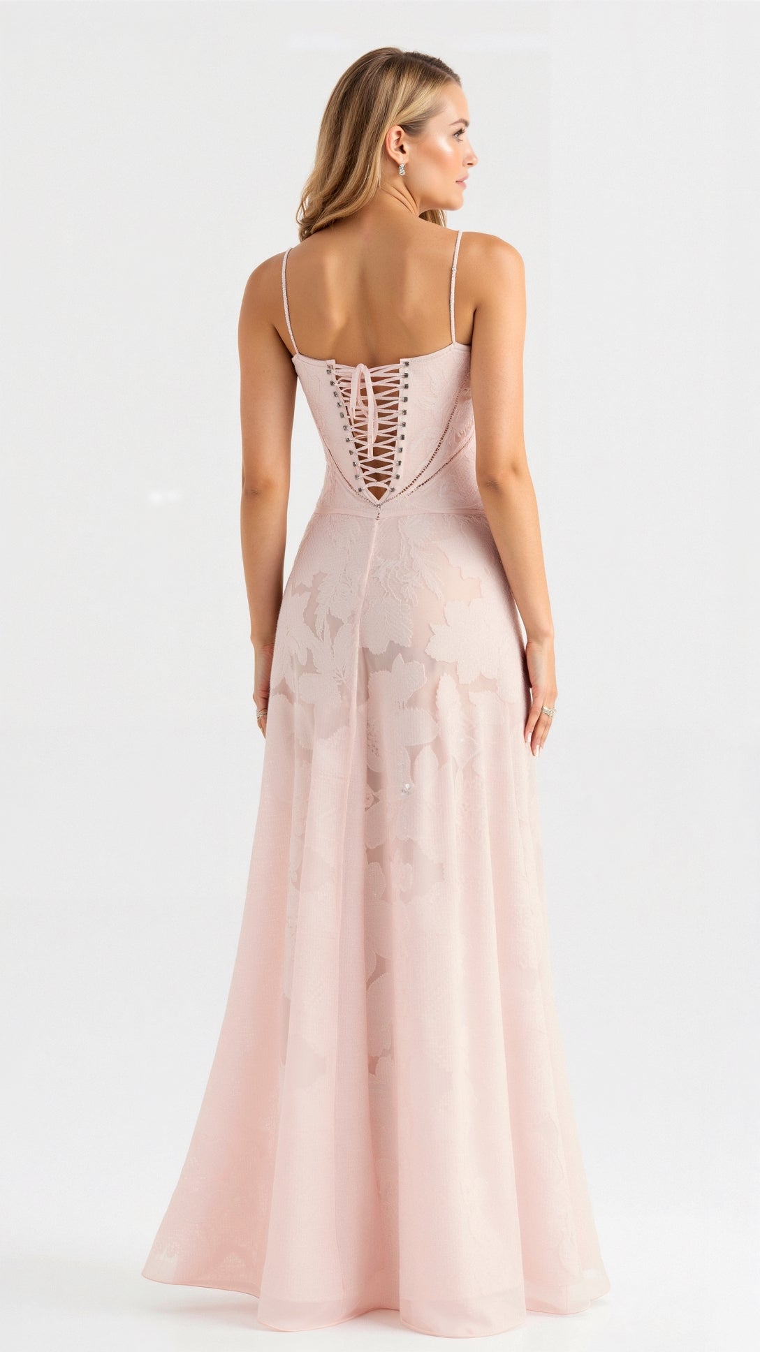 LuminaElegance Női Esküvői Vendég Slip Maxi Ruha Elegáns