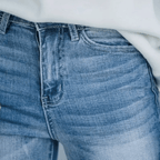 NovaLine Női Tavaszi Farmer Magas Derékkal És Egyenes Szabás